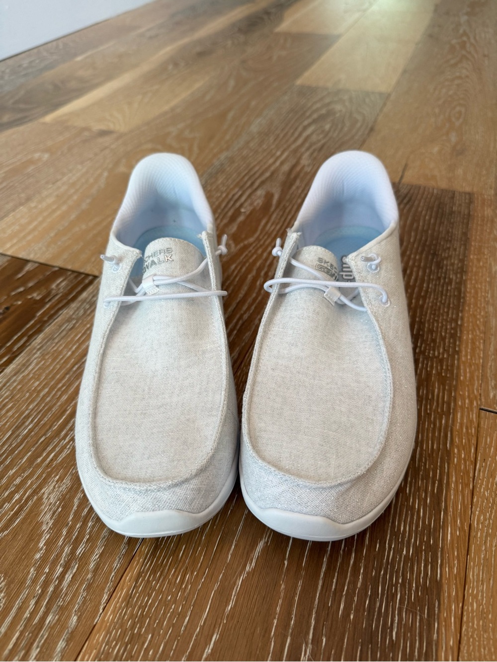 Skechers Women's GO WALK Joy slip-in sneakers in a white or silver color size 9 - Picture 11 of 11